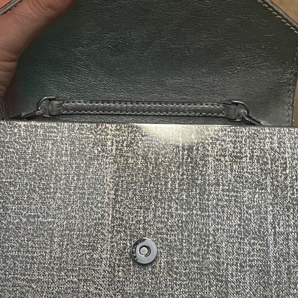 Rare Michael Kors Silver Plastic Heavy Chained Purse - Picture 6 of 9